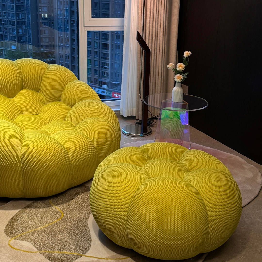 Bubble Sofa:Ottoman