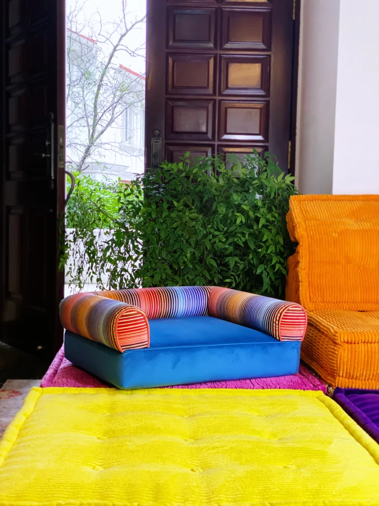 Mah Jong Pet Sofa Bed / Cot