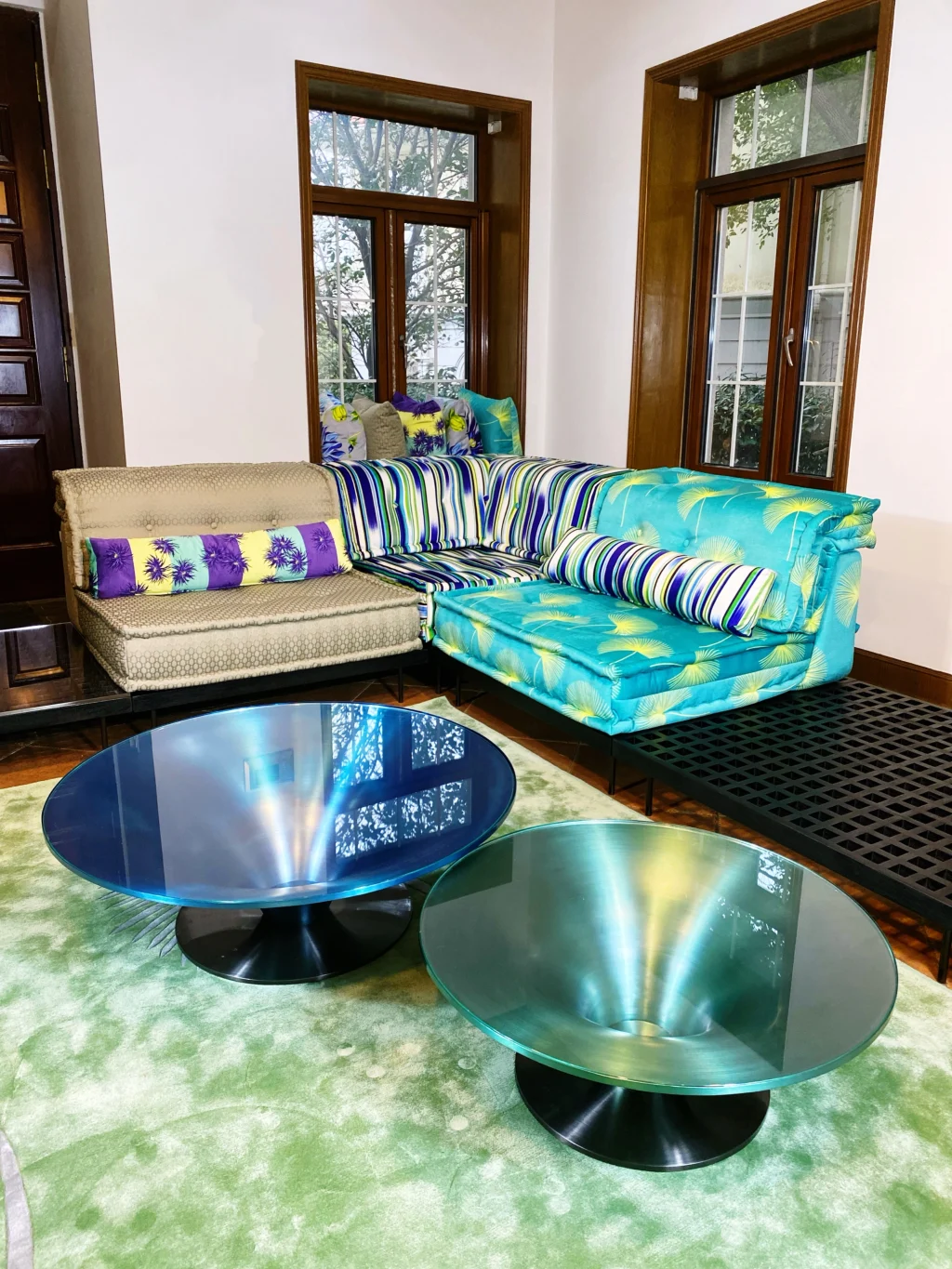 Round Glass & Aluminium Coffee Table