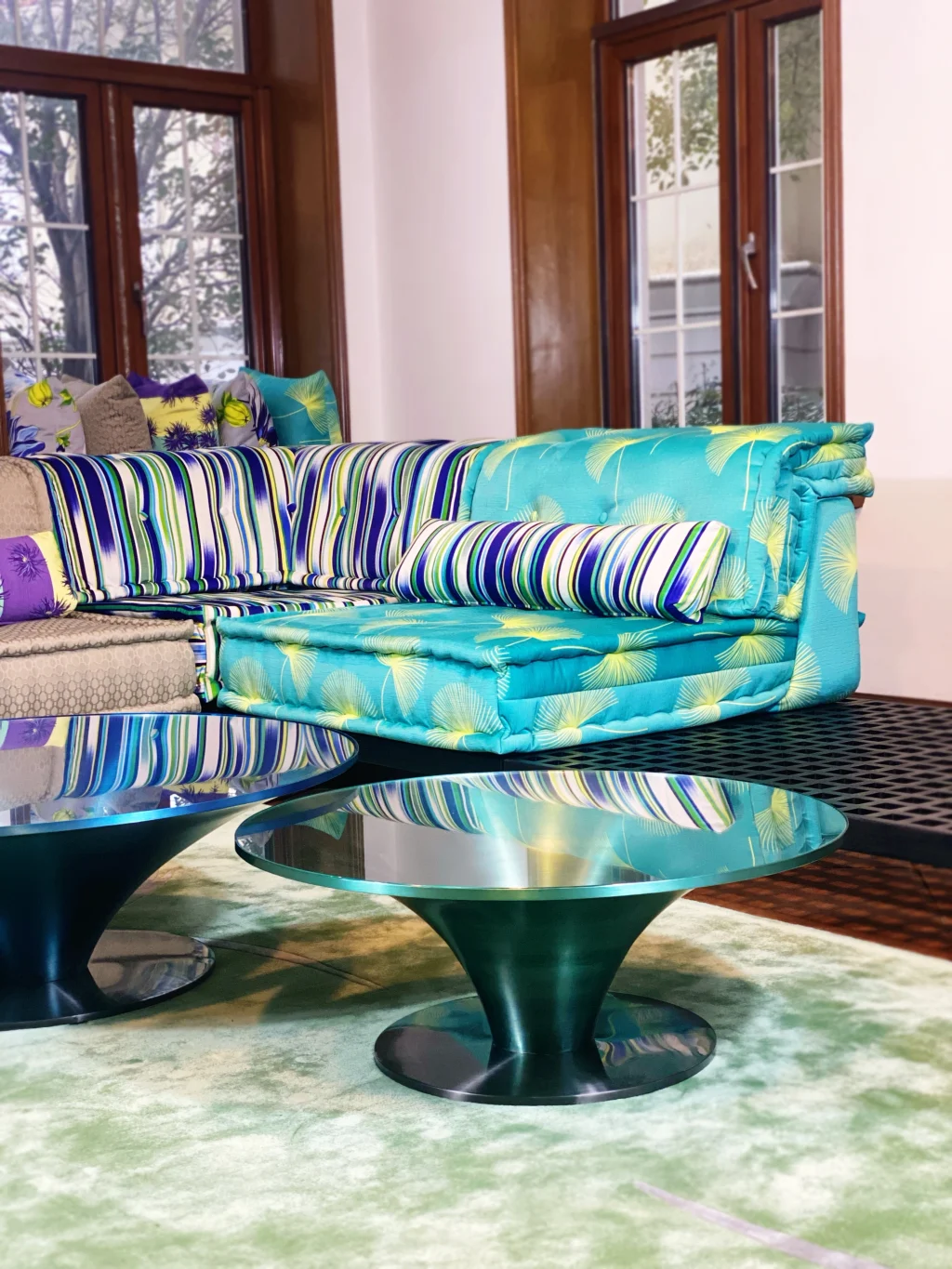 Round Glass & Aluminium Coffee Table
