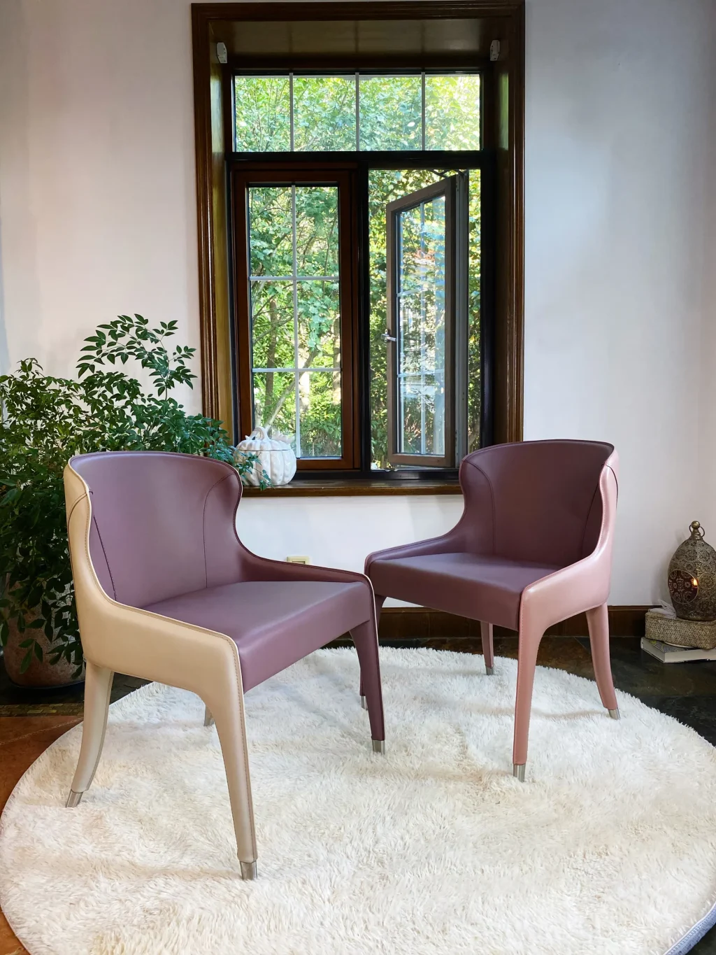 Upholstered Leather Chair