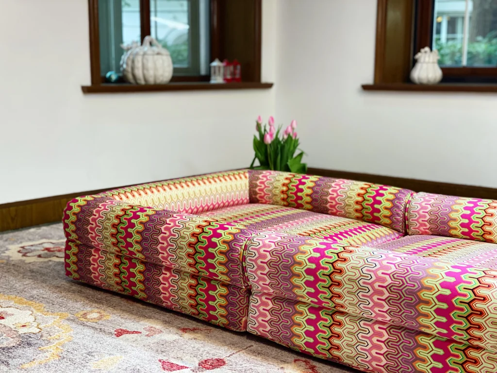 Mah Jong Pet Sofa Bed / Cot