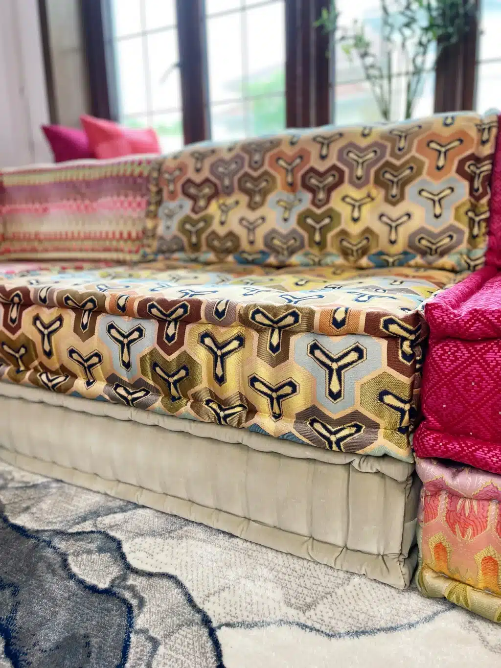 French Daybed Sofa: Nene