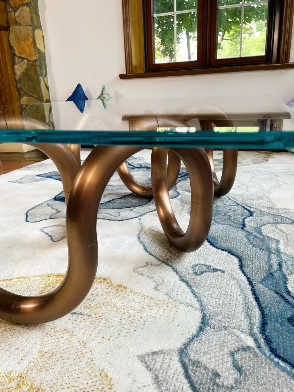 Aenigma 40 Table