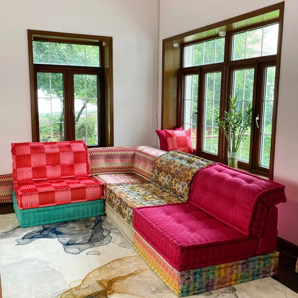 French Daybed Sofa: Nene