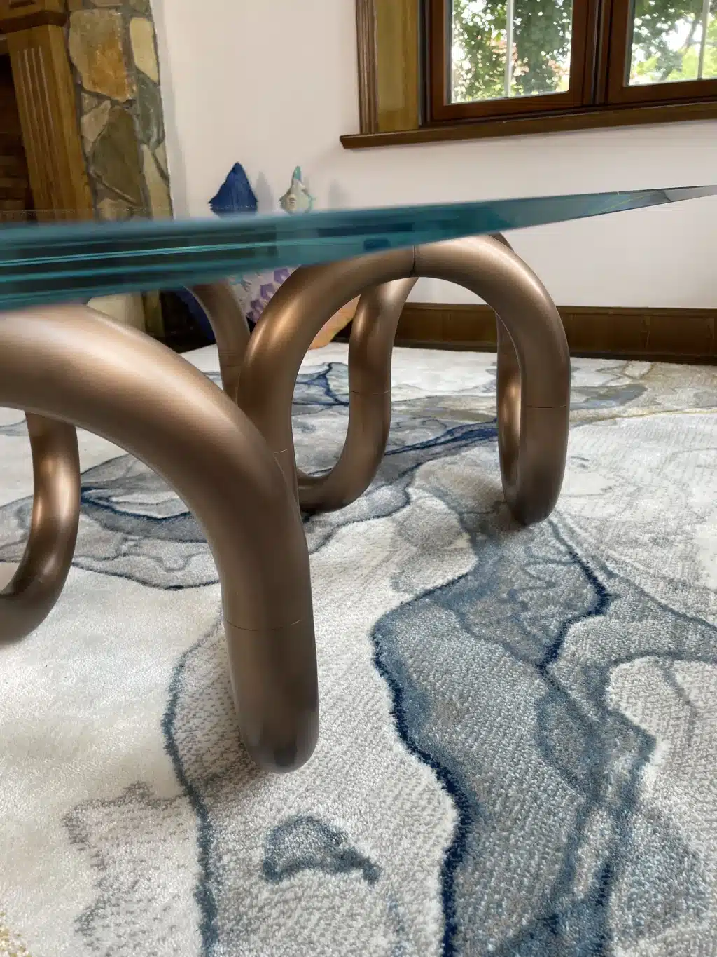 Aenigma 40 Table