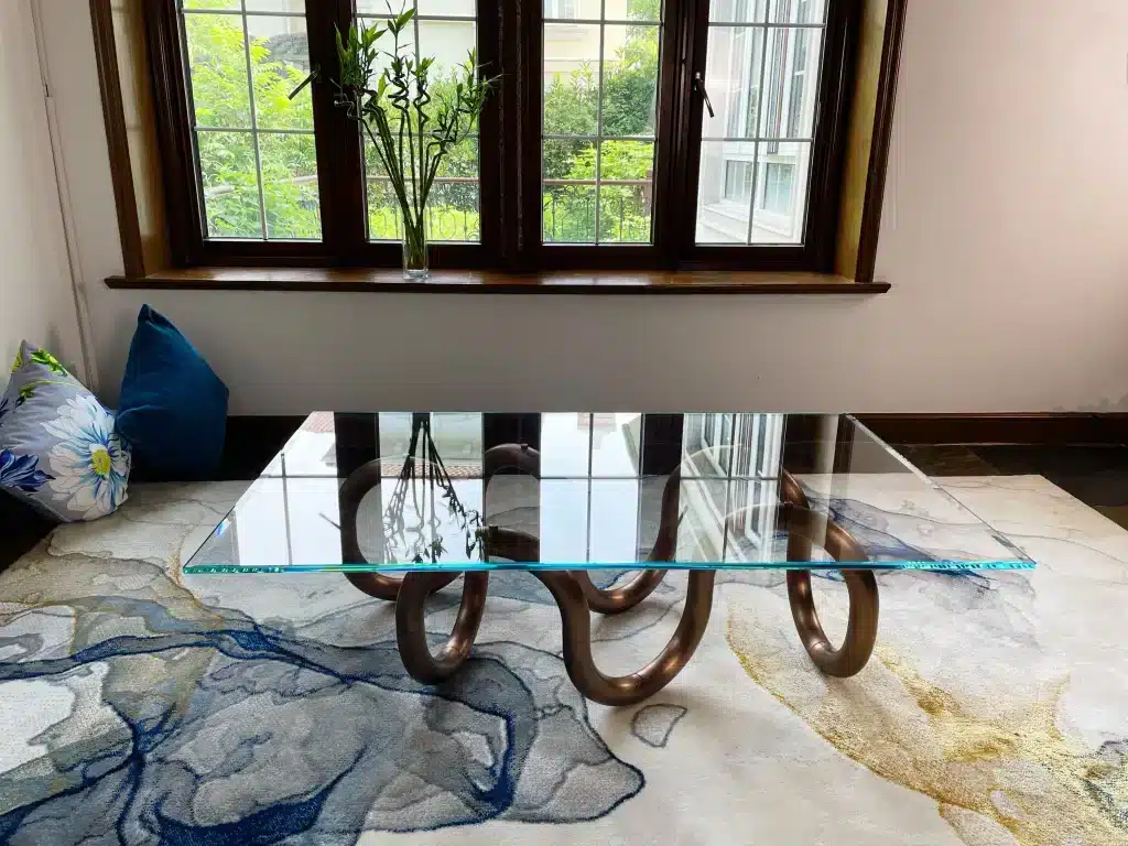 Aenigma 40 Table