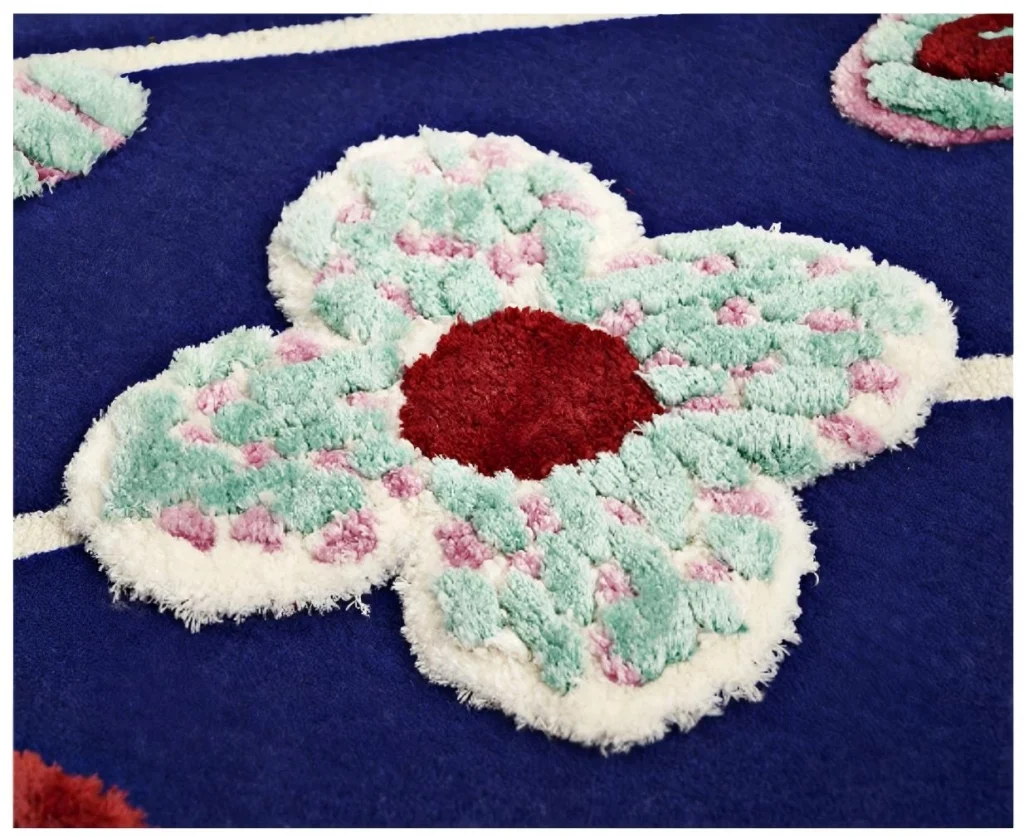 DAISIES 3
