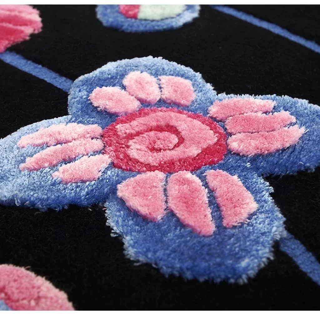 DAISIES 4