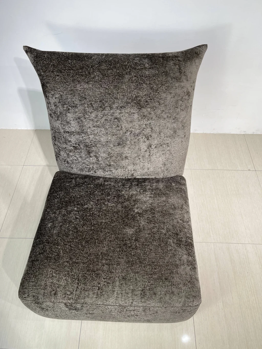 Petal Standard Sofa : Single Seater