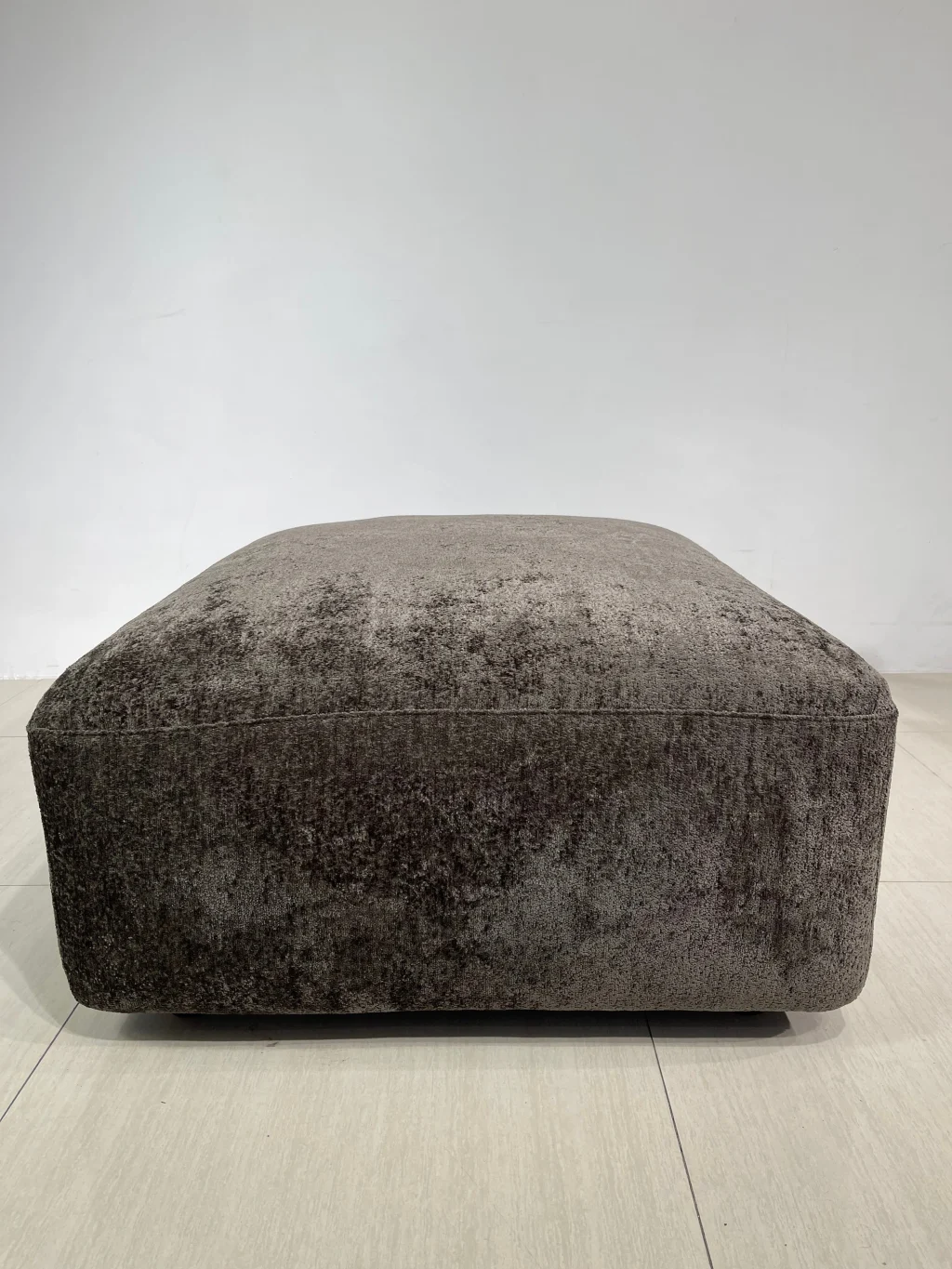 Petal Sofa Ottoman