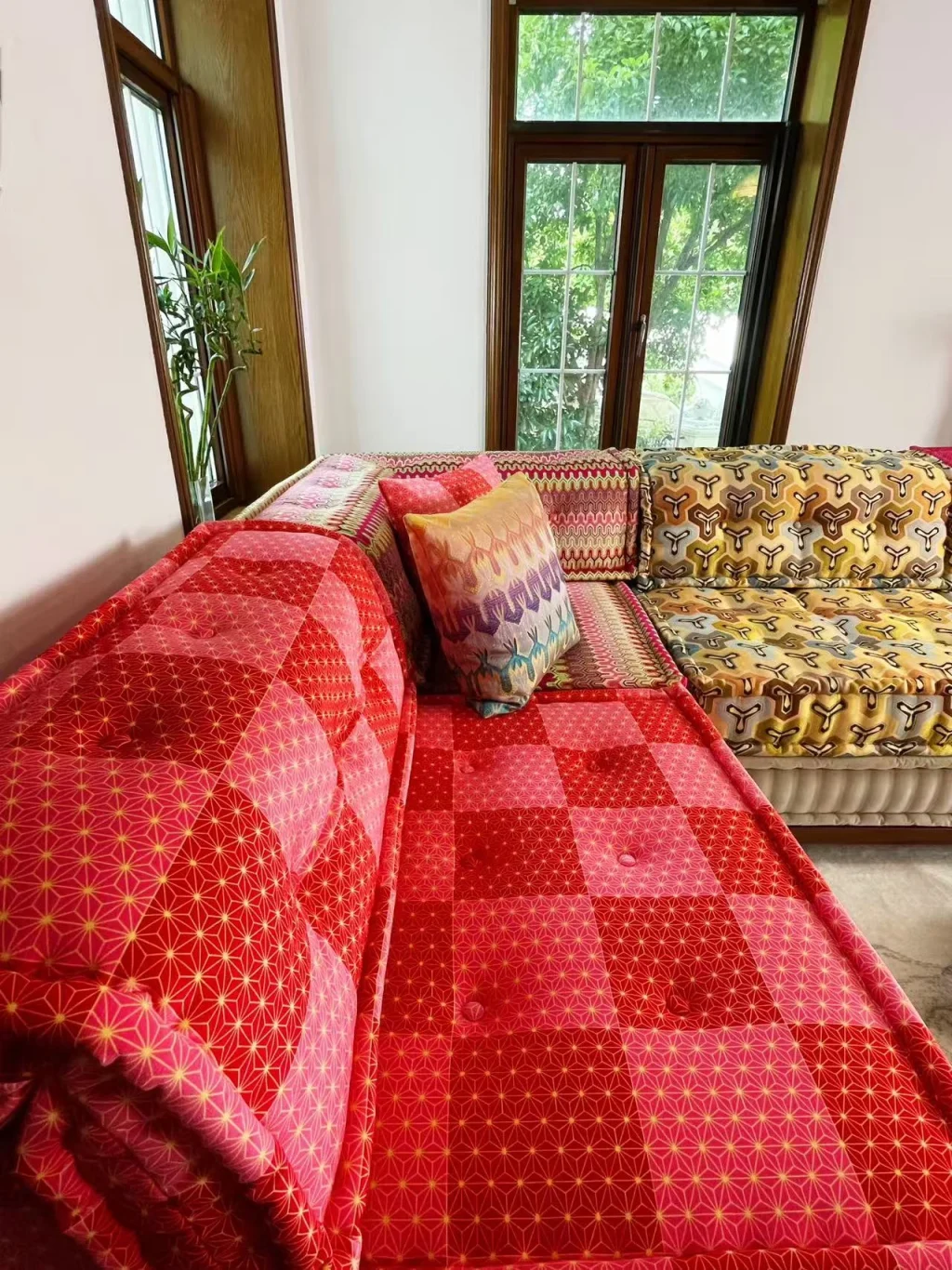 French Daybed Sofa: Nene 2