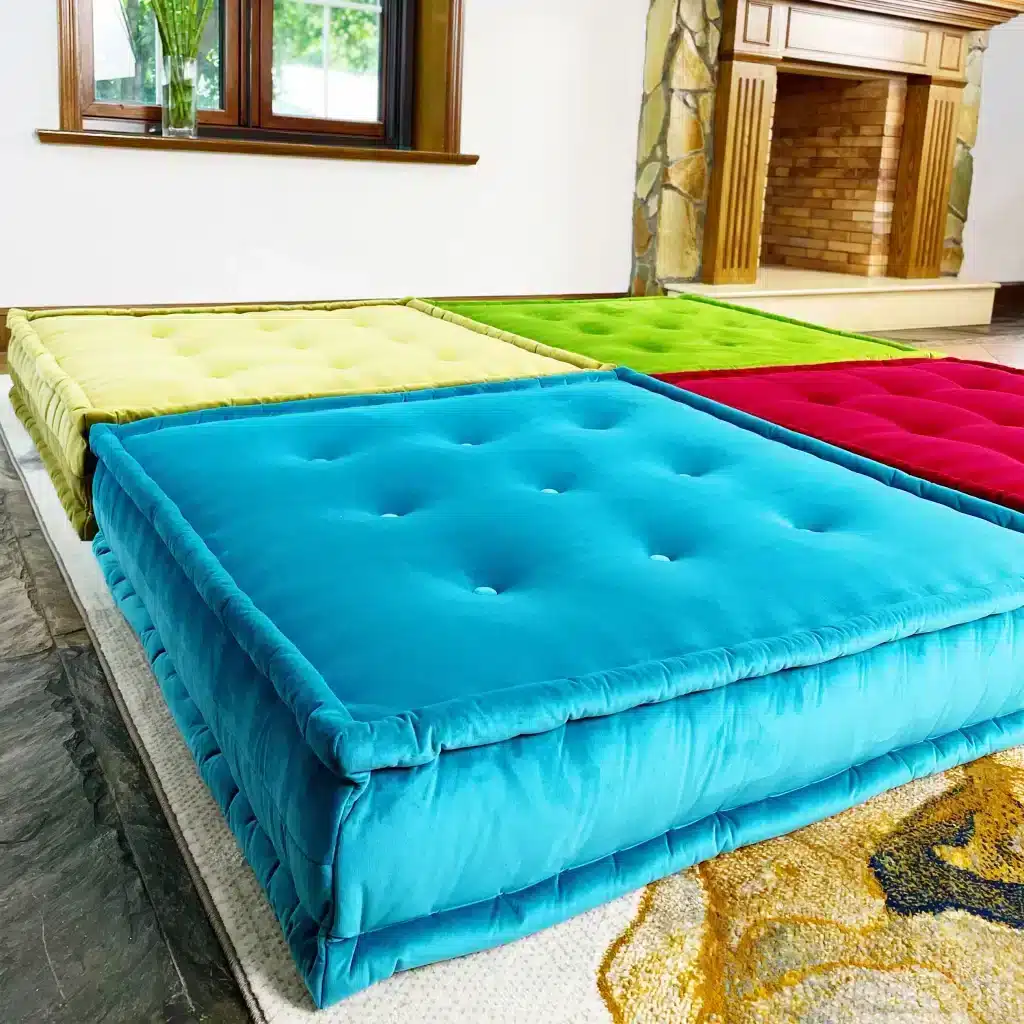 French Daybed Sofa : Erena