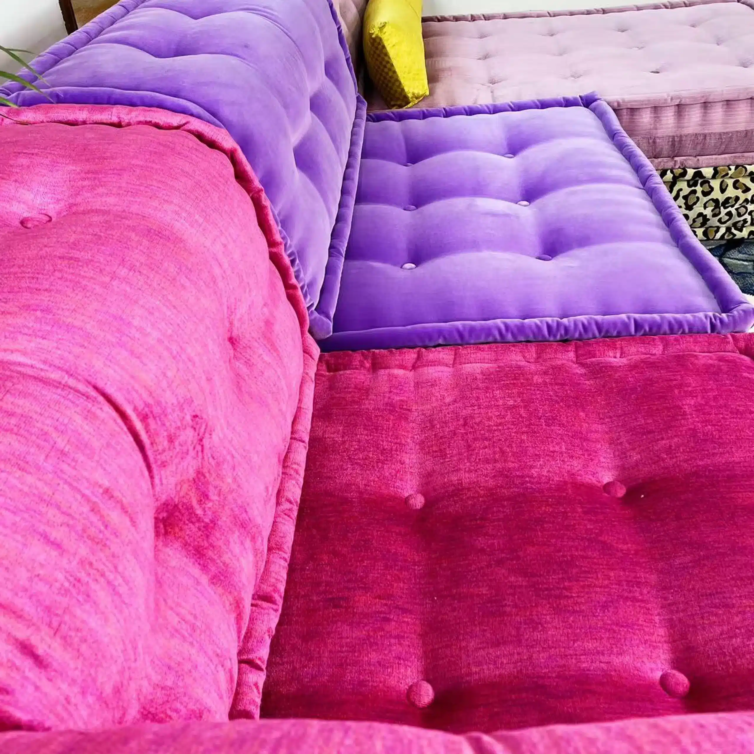 French Daybed Sofa : Esther