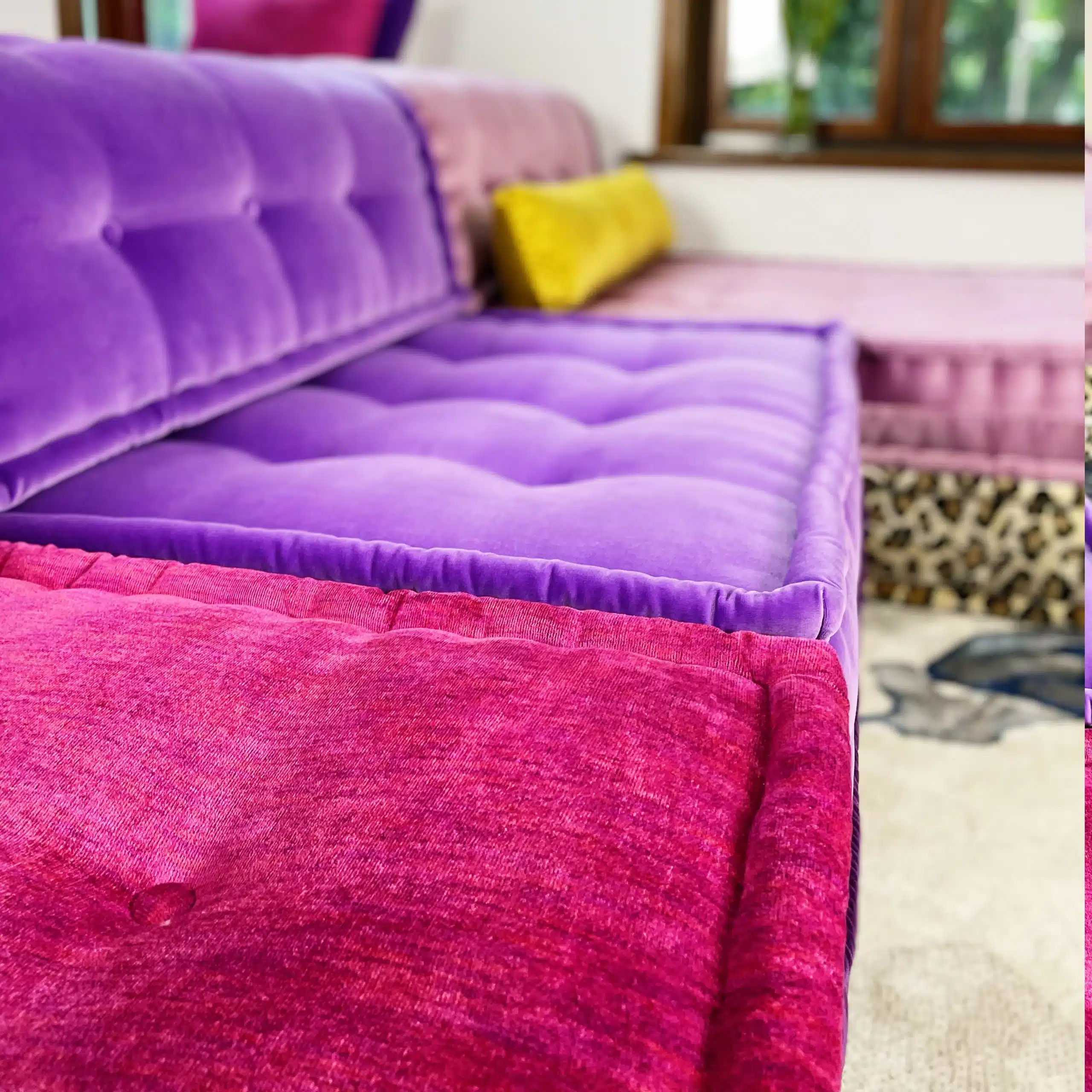 French Daybed Sofa : Esther