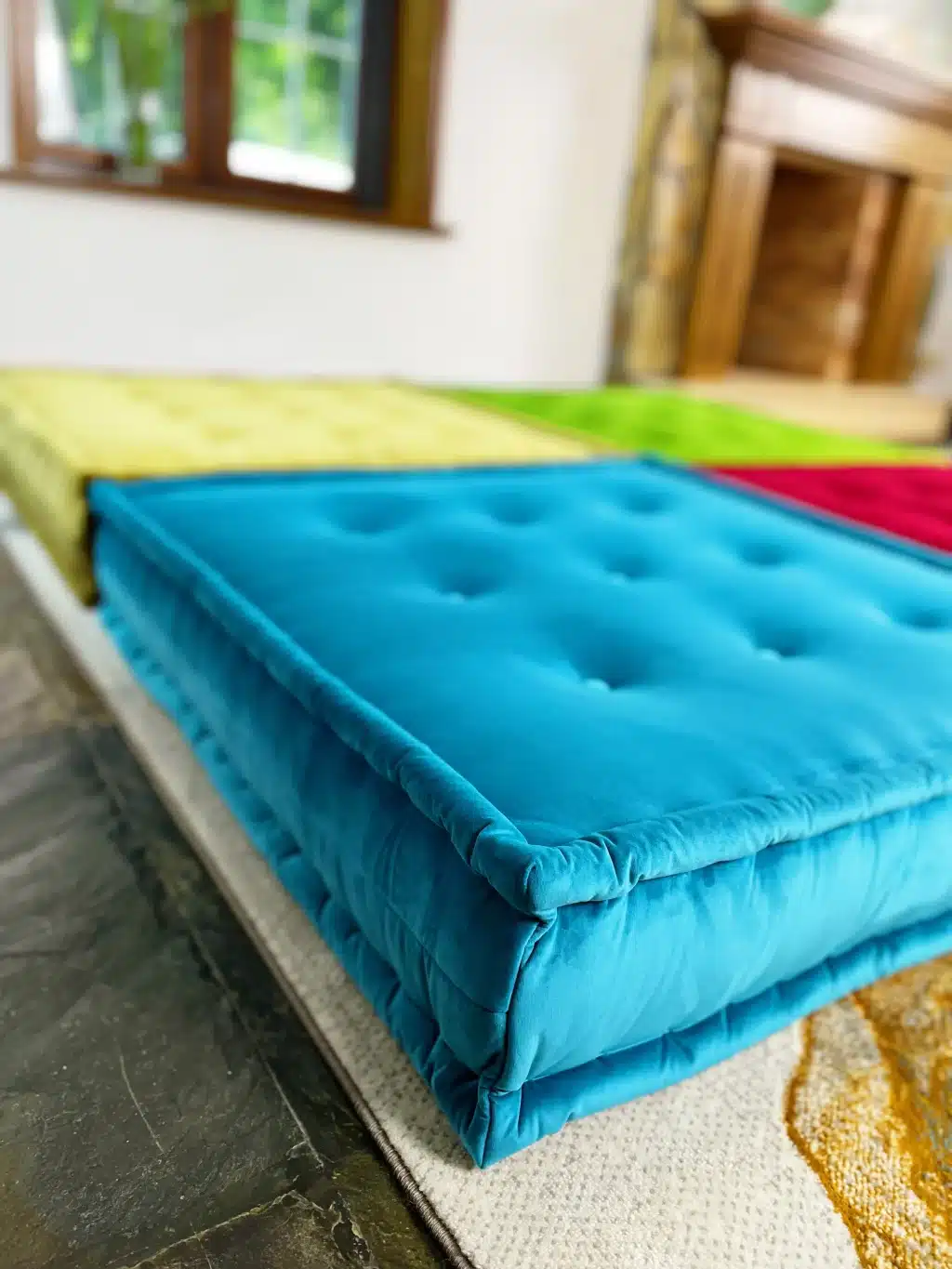 French Daybed Sofa : Erena