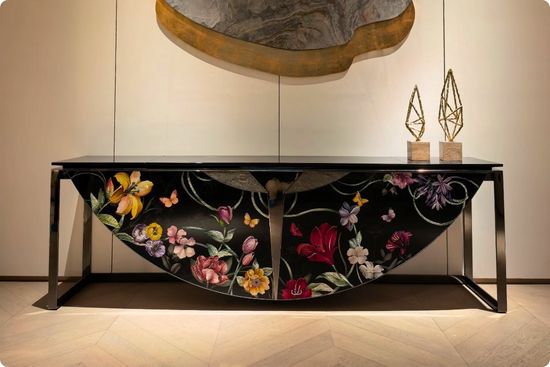 Adorn Croft Nav Bar Image (1)