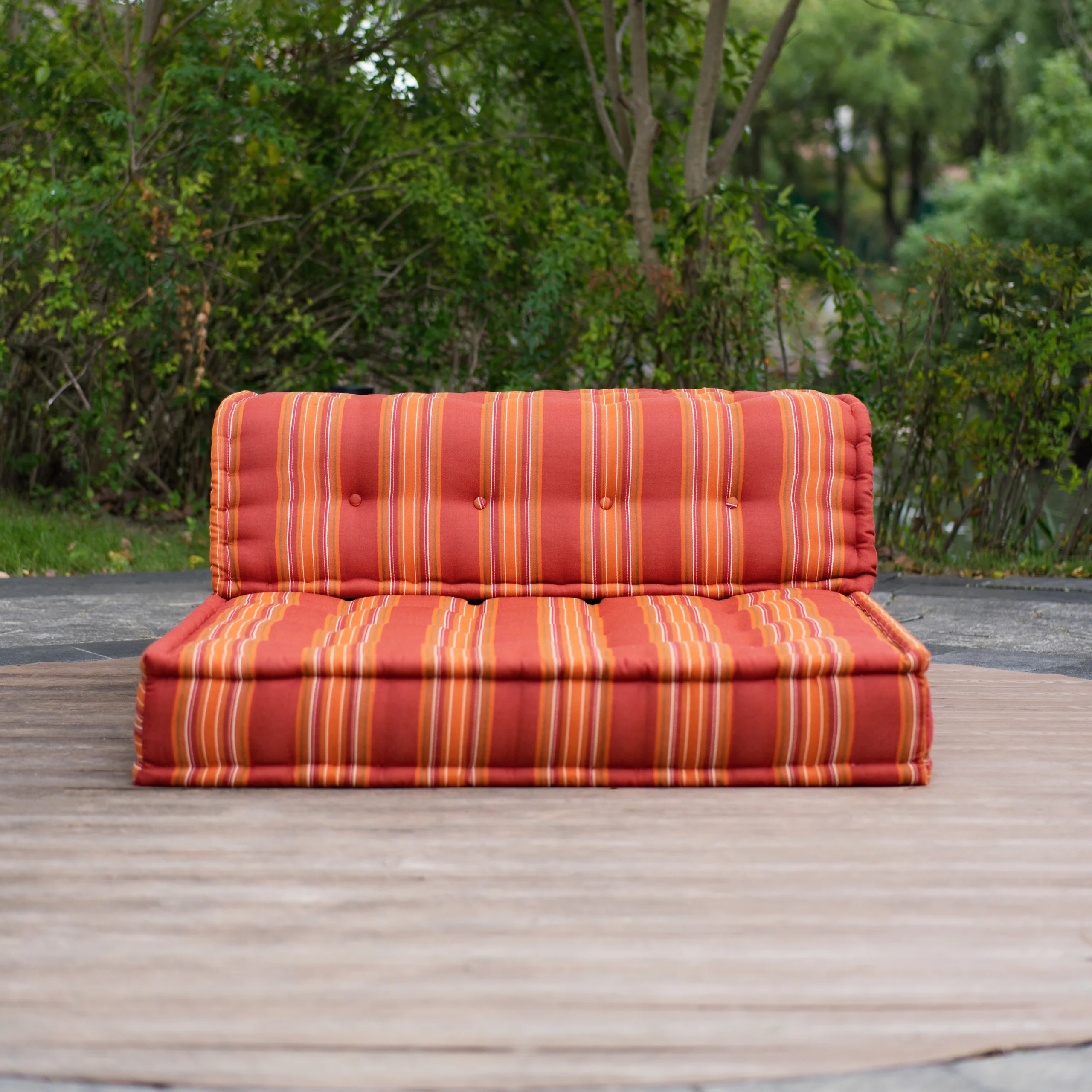 Outdoor Mah Jong Sofa - 4 Button Single Seater