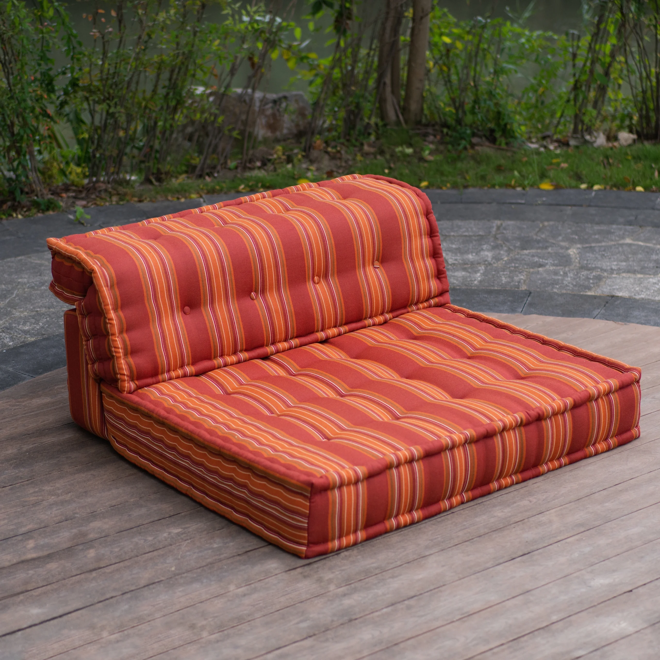 Outdoor Mah Jong Sofa - 4 Button Single Seater