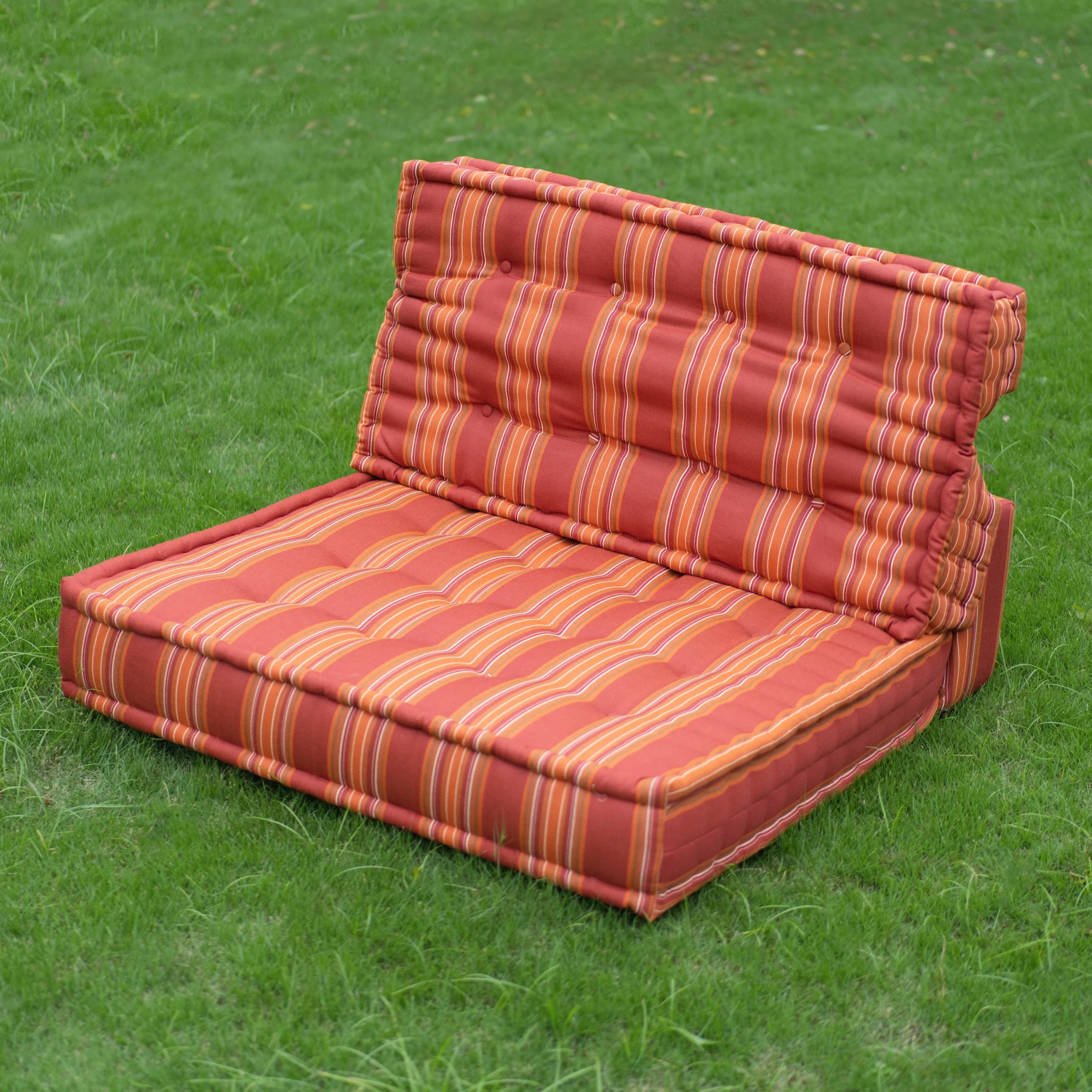 Outdoor Colorful Sofa : 4 Button Single Seater - Image 6