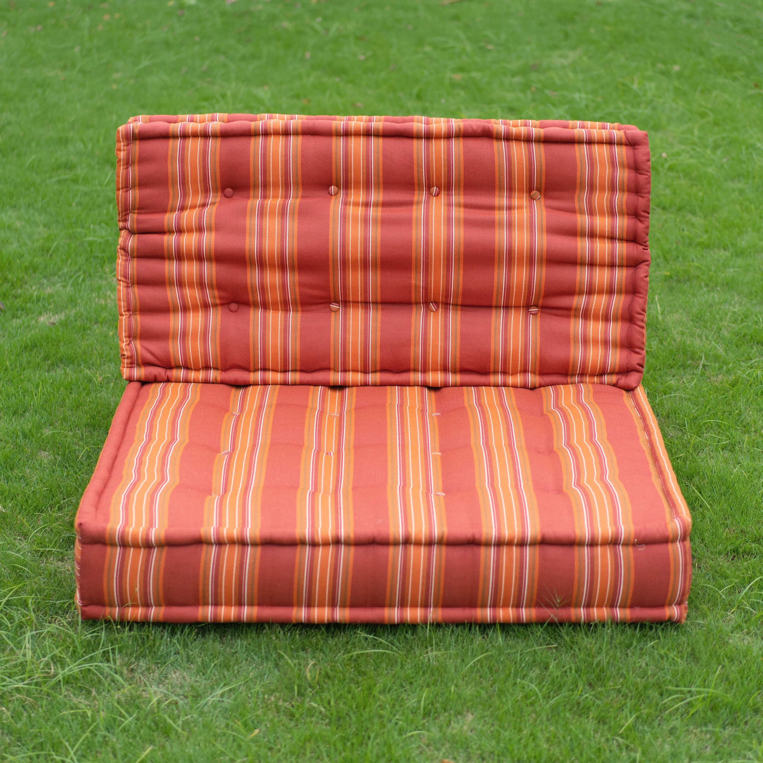 Outdoor Colorful Sofa : 4 Button Single Seater - Image 5