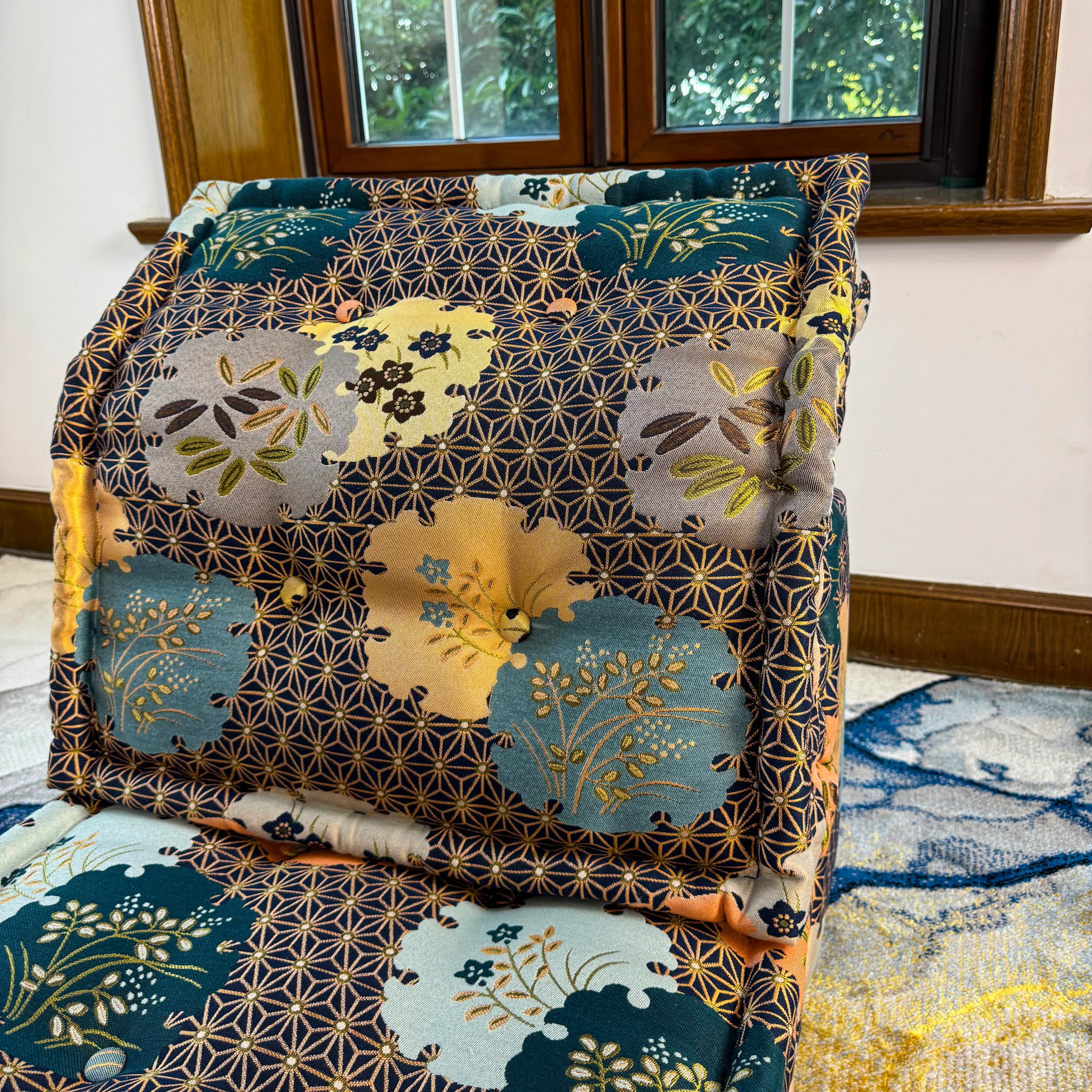 Mah Jong Sofa - Margaret