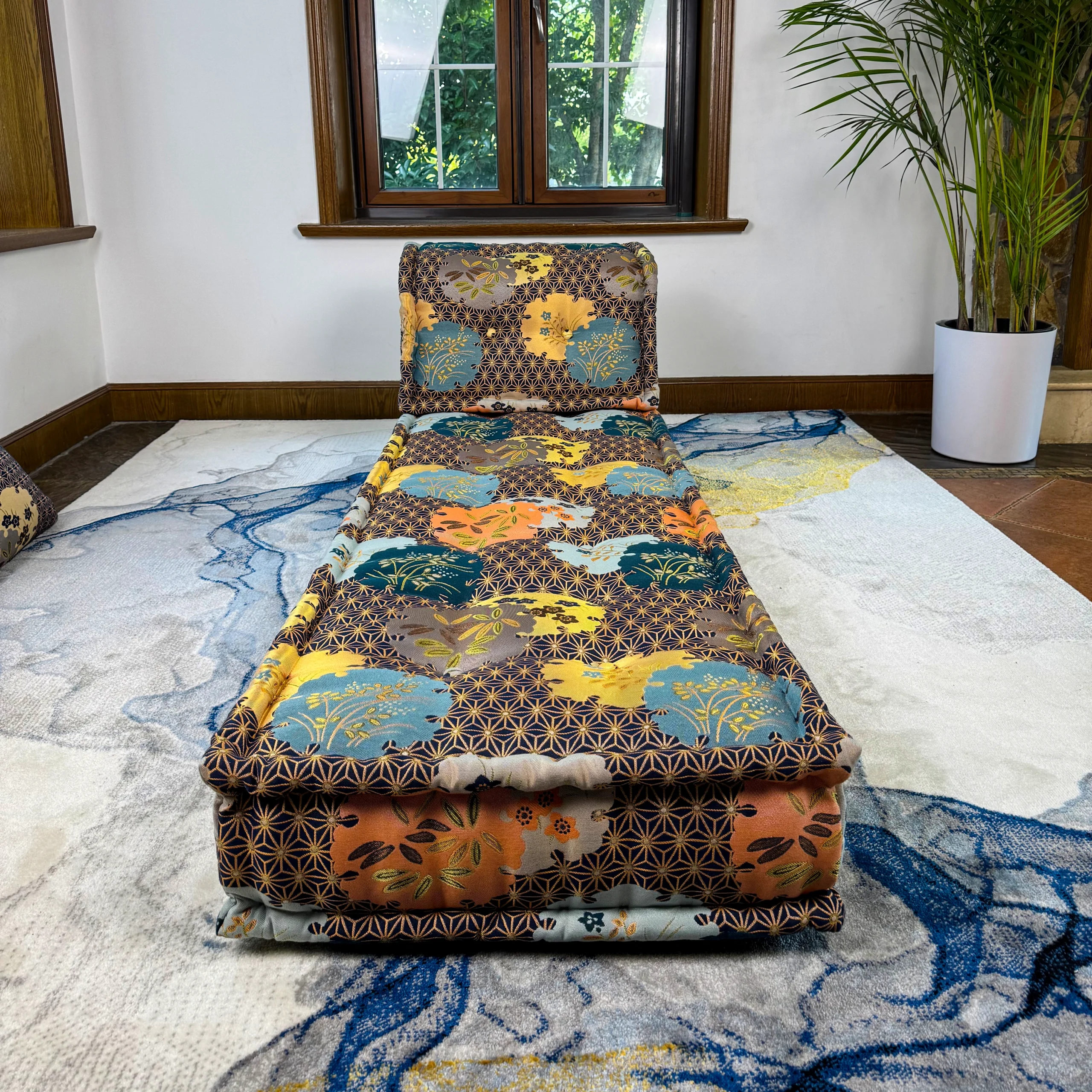 Mah Jong Sofa - Margaret