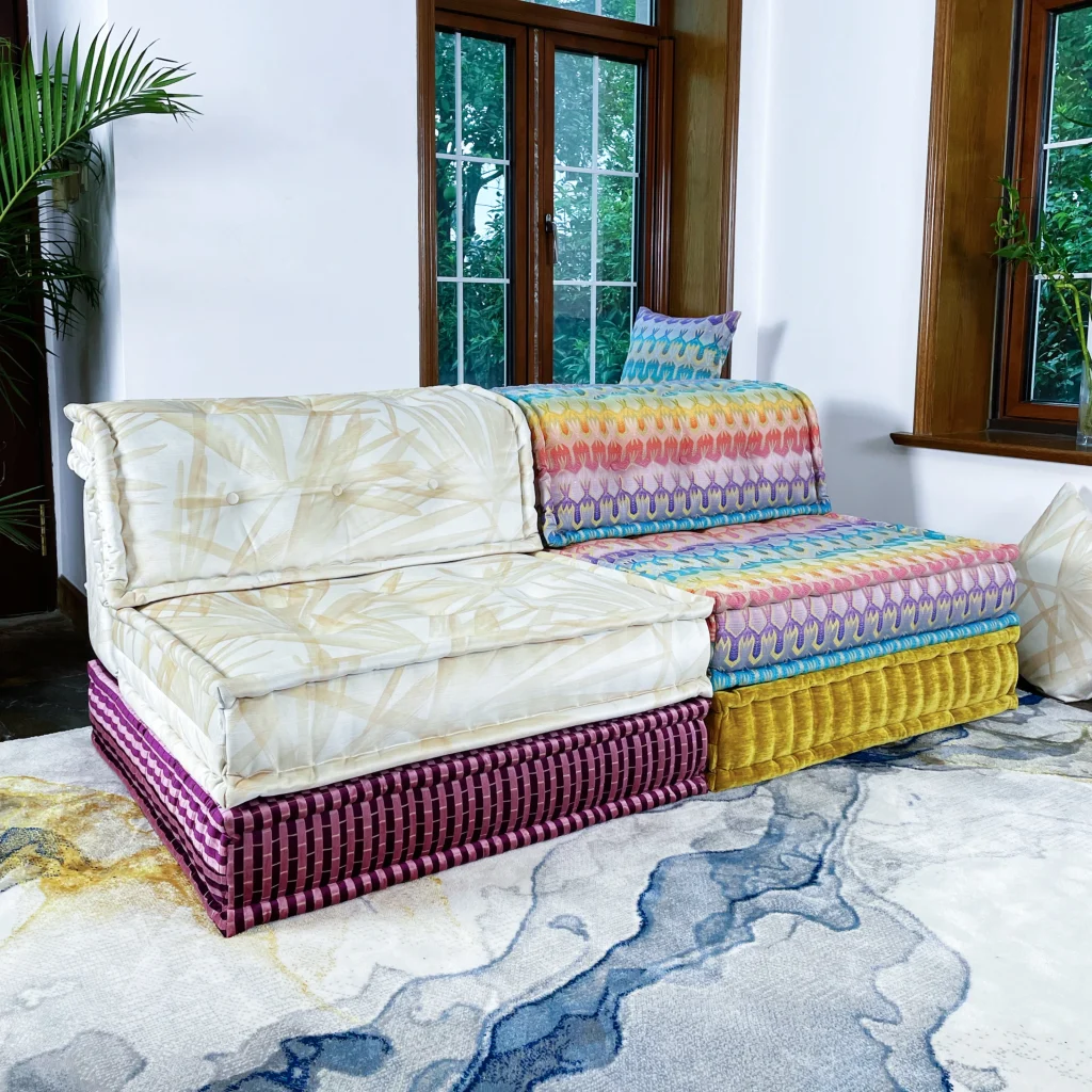 French Daybed Sofa : Brooke