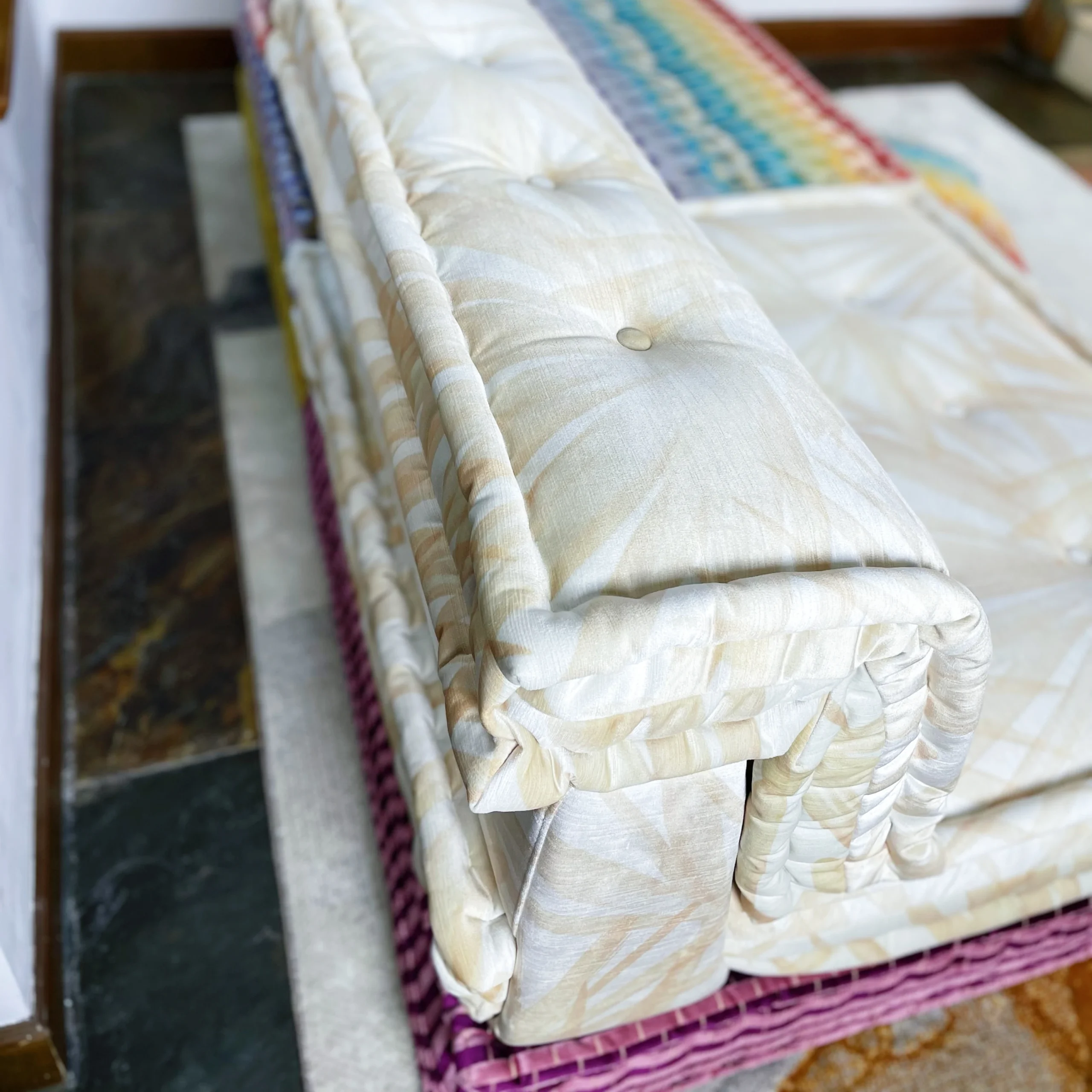 French Daybed Sofa : Brooke