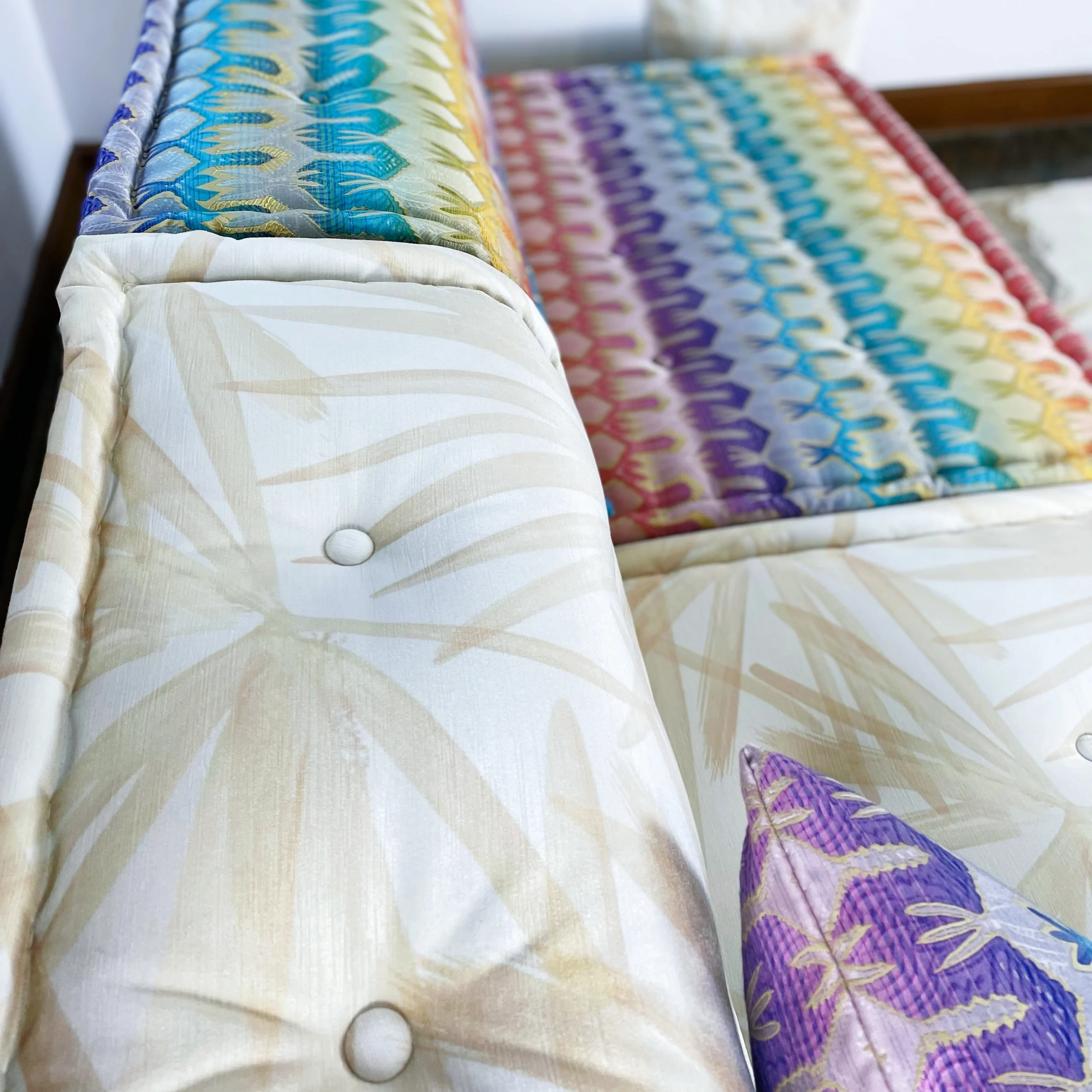 French Daybed Sofa : Brooke