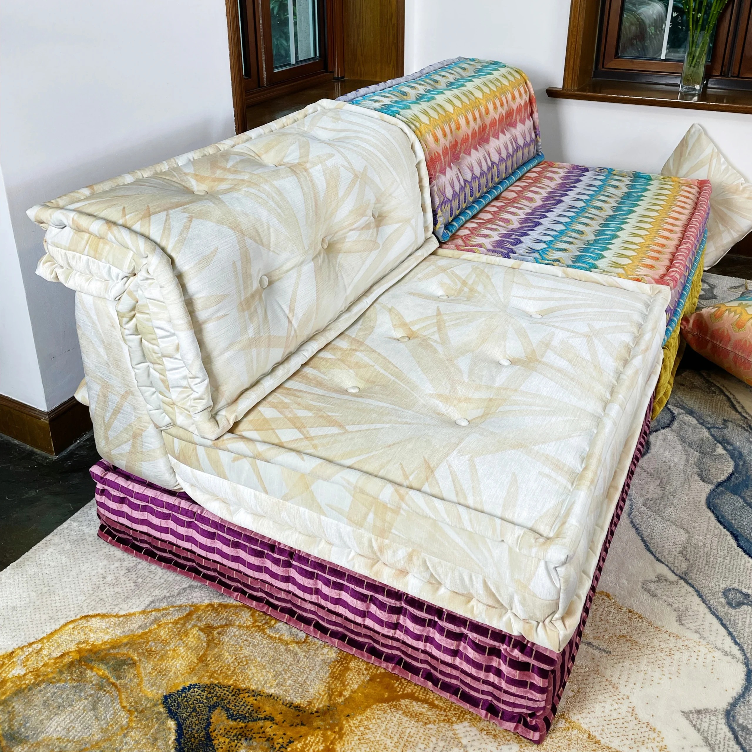 French Daybed Sofa : Brooke