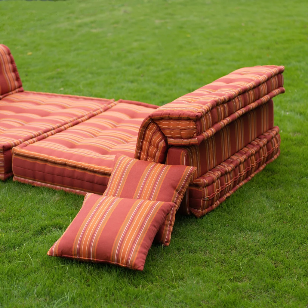 Outdoor Colorful Sofa Set: Rory