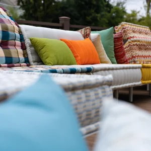 Outdoor Mah Jong Sofa Set: Iris