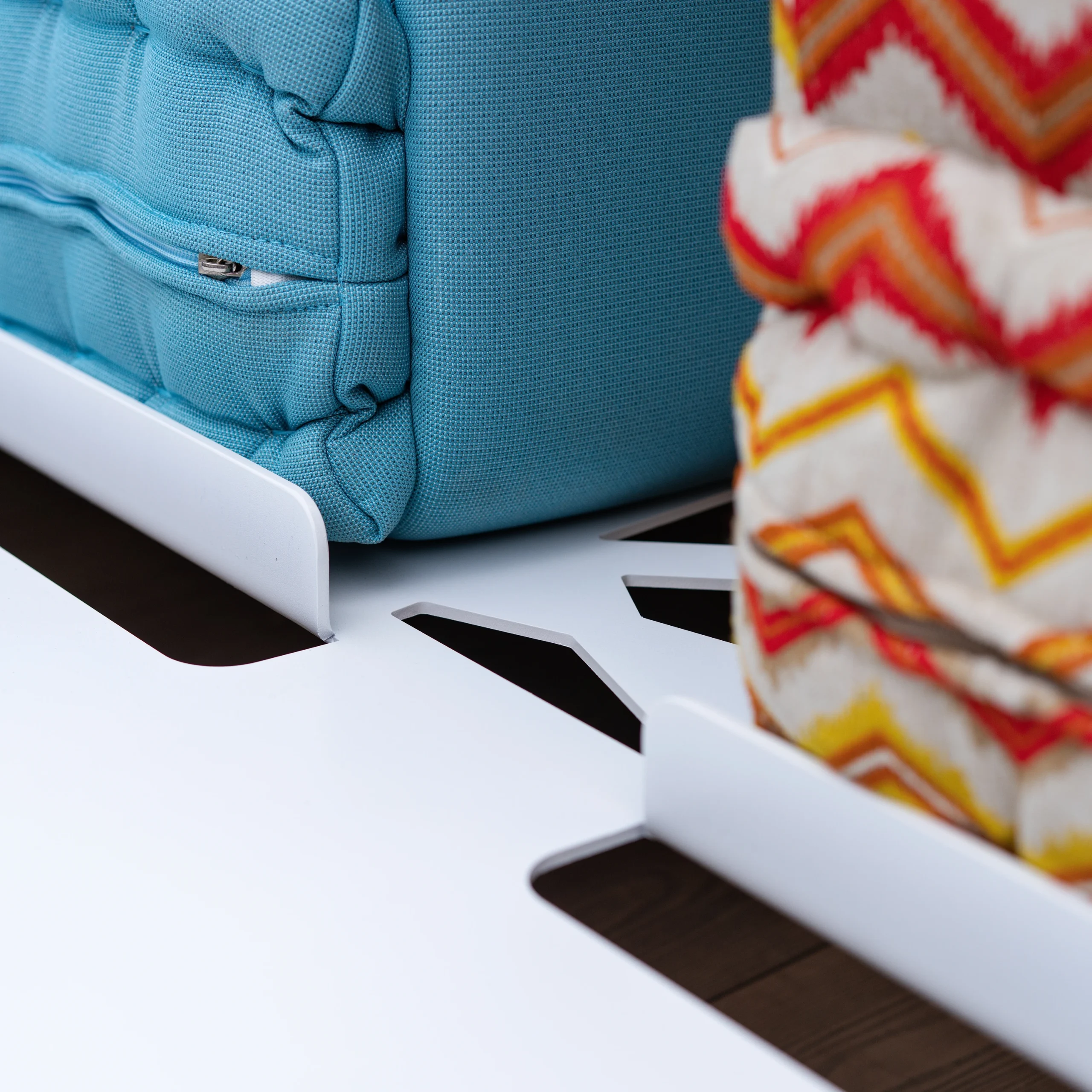 Outdoor Mah Jong Sofa Set: Lex