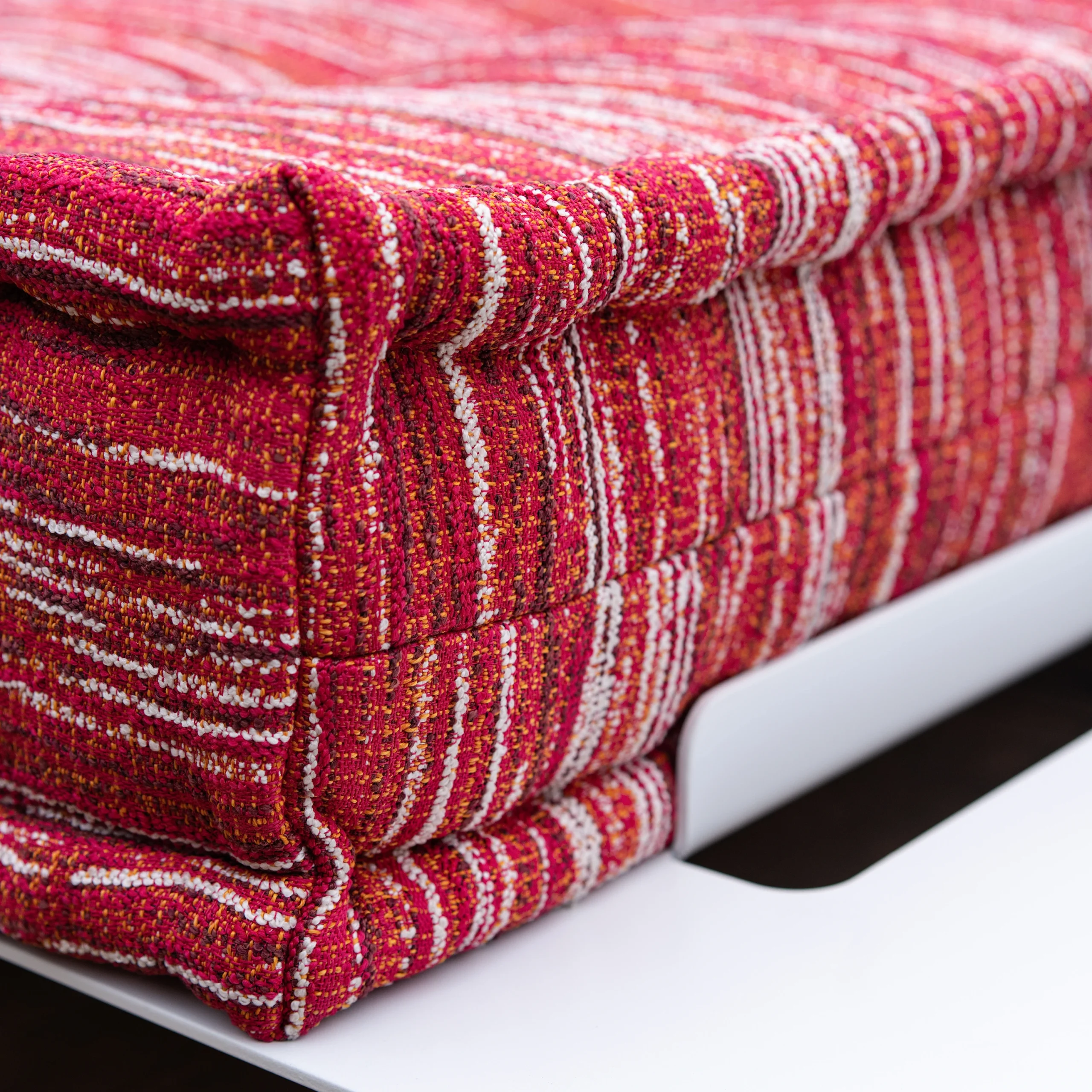 Outdoor Mah Jong Sofa Set: Scarlett