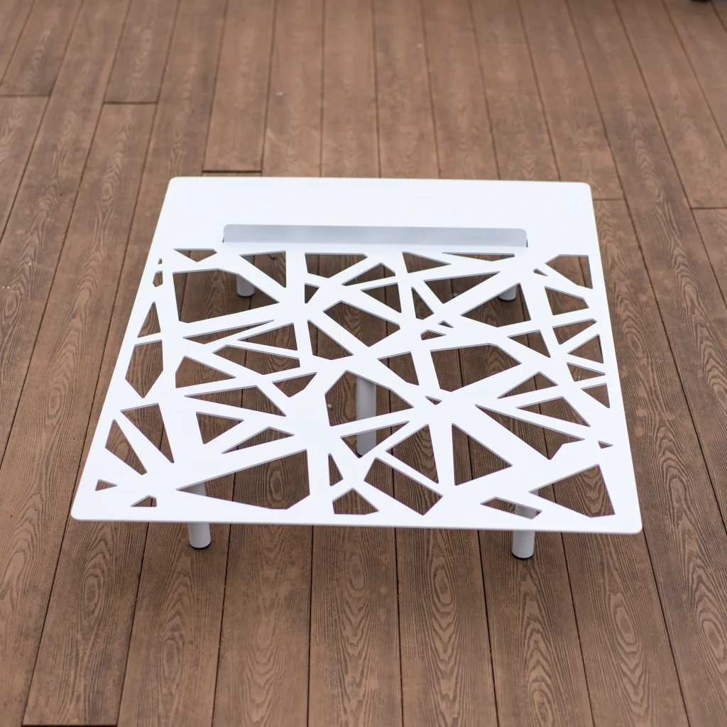 Outdoor 1-seat platform