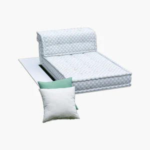 Outdoor Mah Jong Sofa Set: Reed