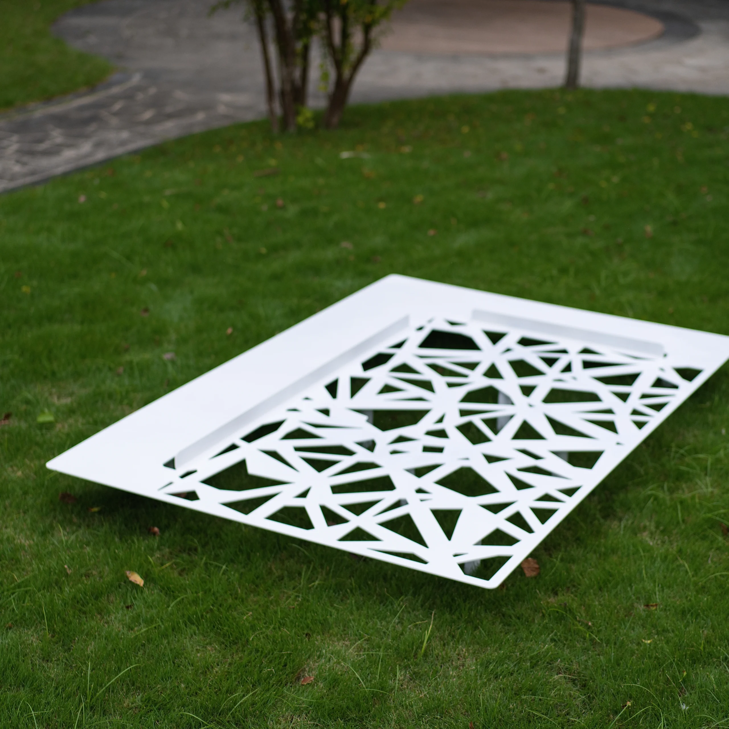 Outdoor lounge chair platform