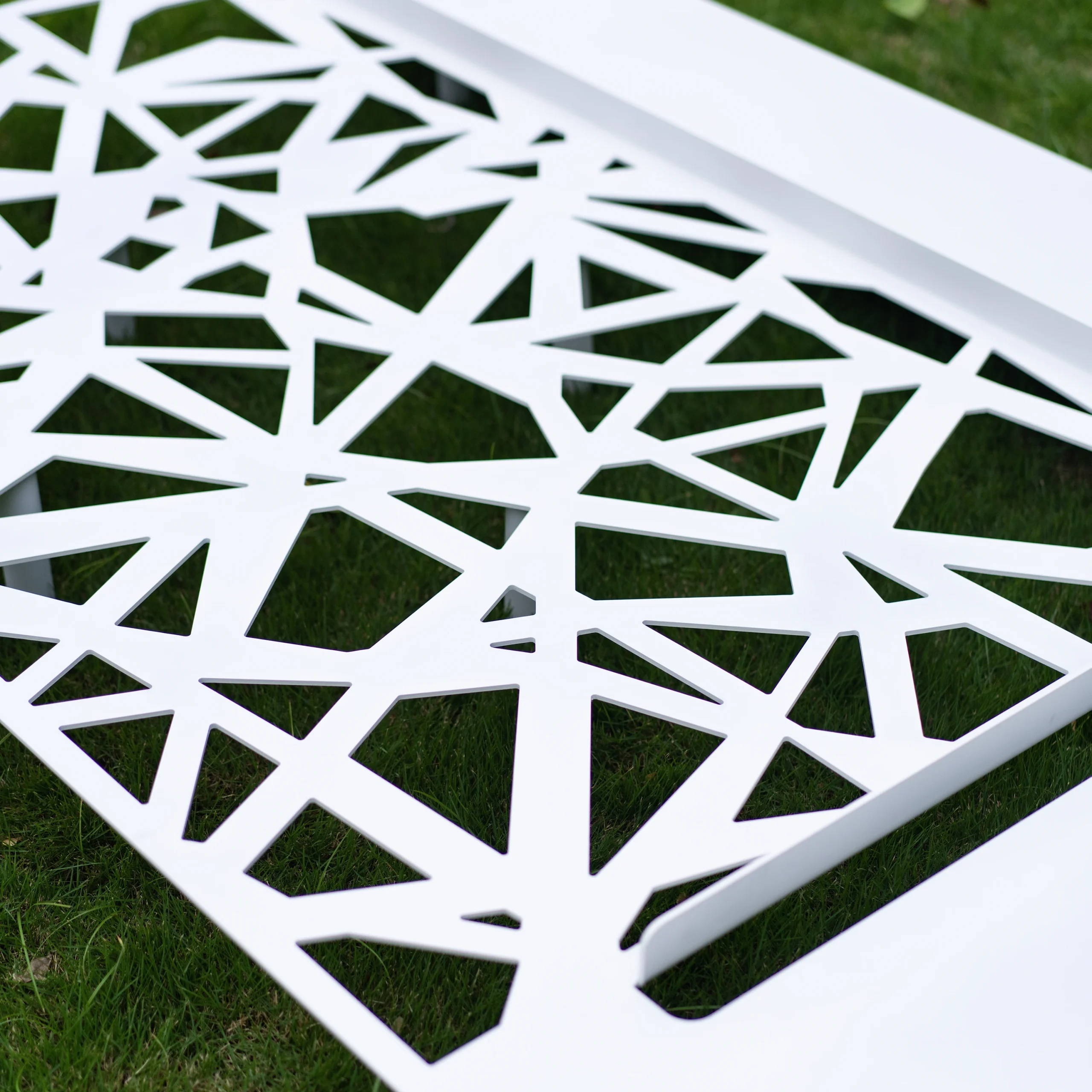 Outdoor lounge chair platform