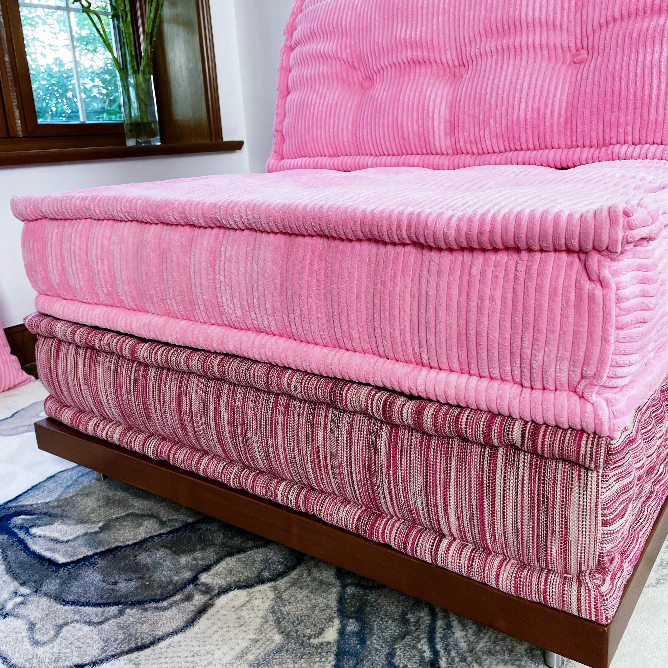 Mah Jong Sofa : Elaine