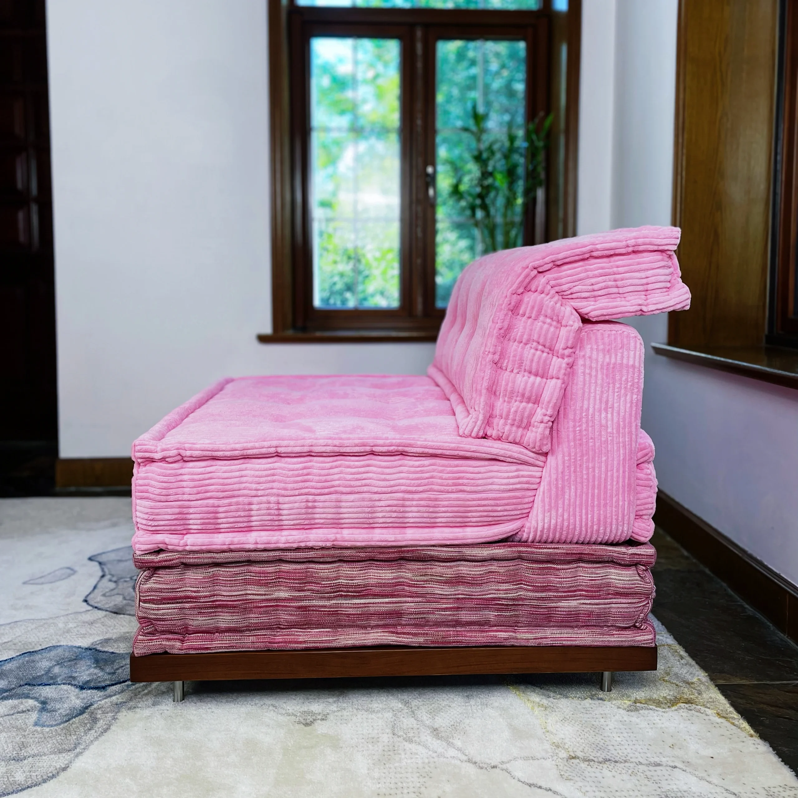 Mah Jong Sofa : Elaine