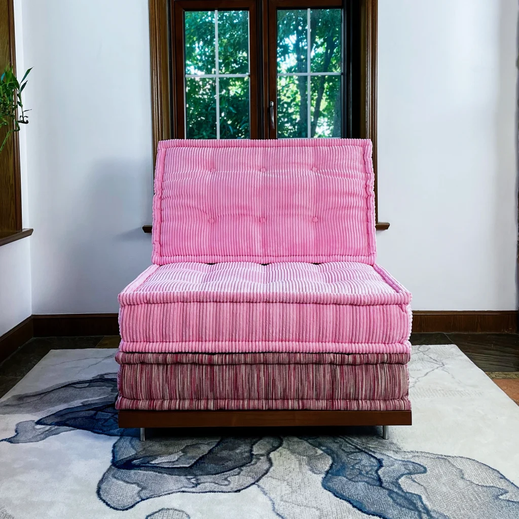 French Daybed Sofa: Elaine