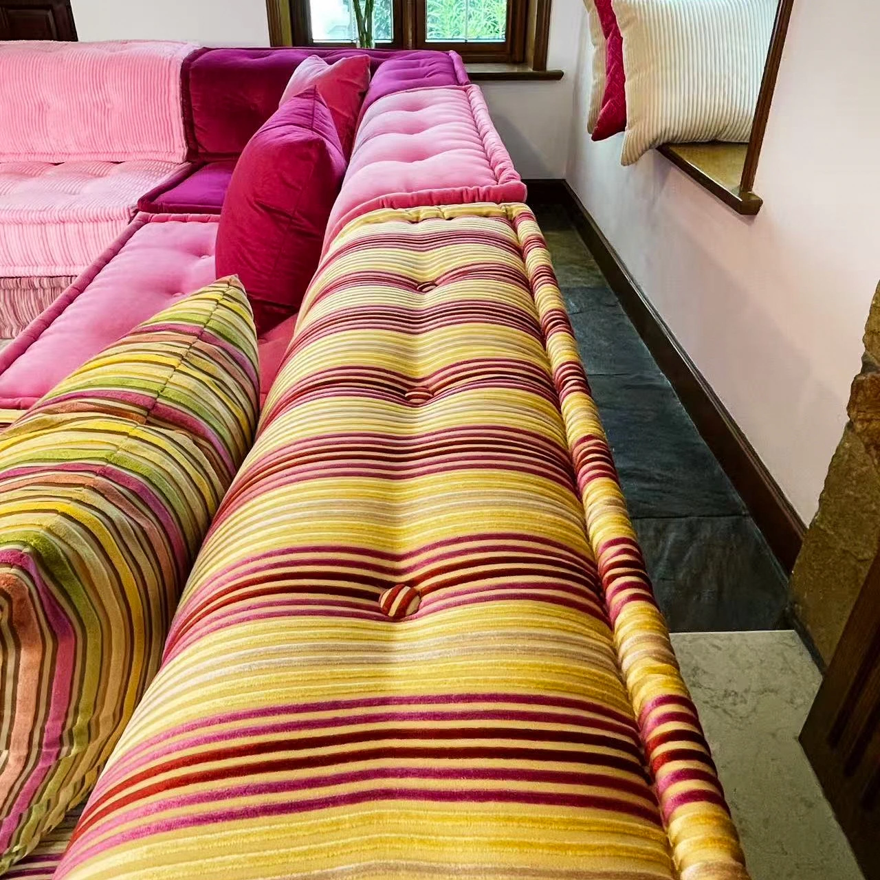 French Daybed Sofa : Julie