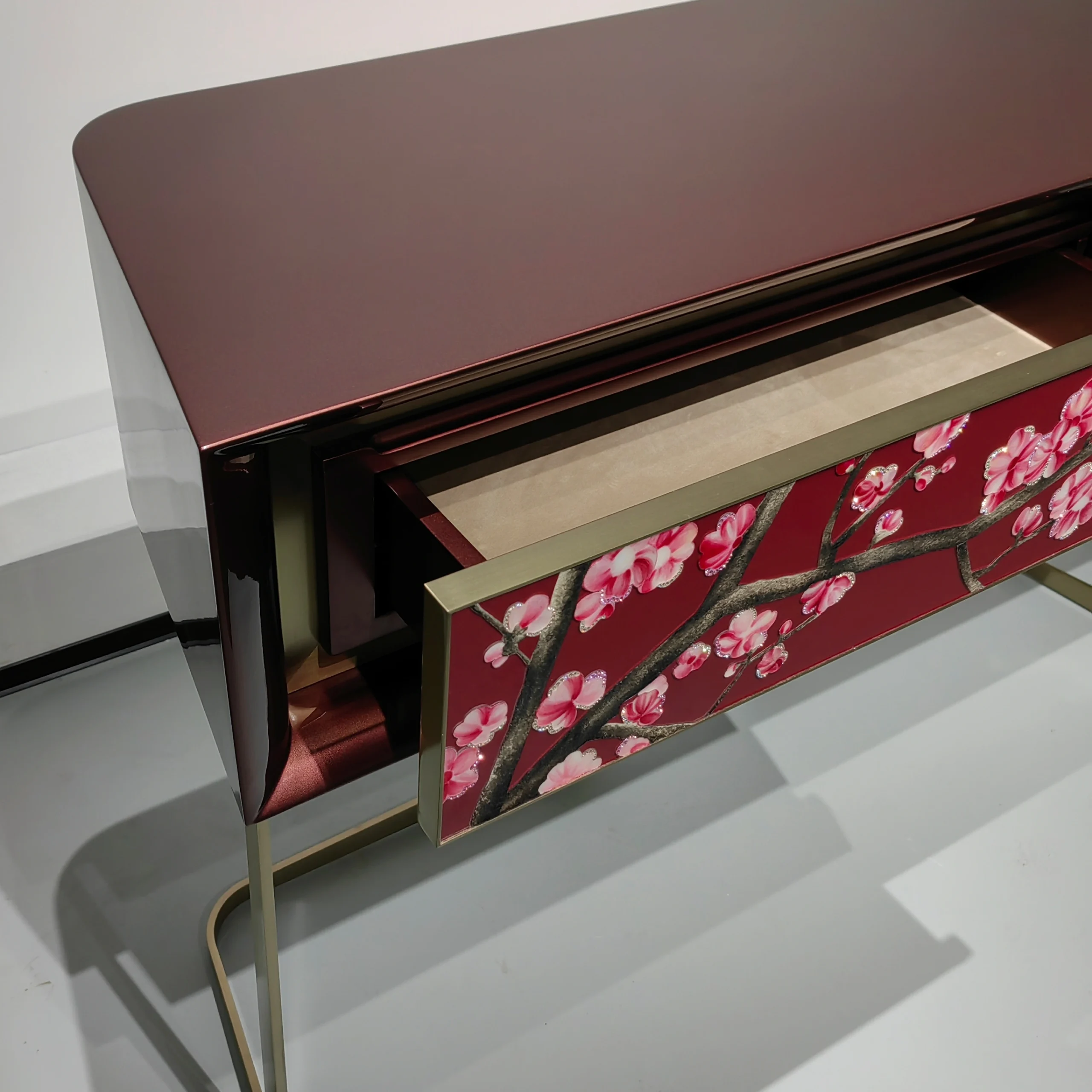 Inlay furniture - Red Blossom console Table