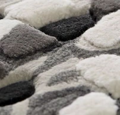 Rug -HEART OF MING 2