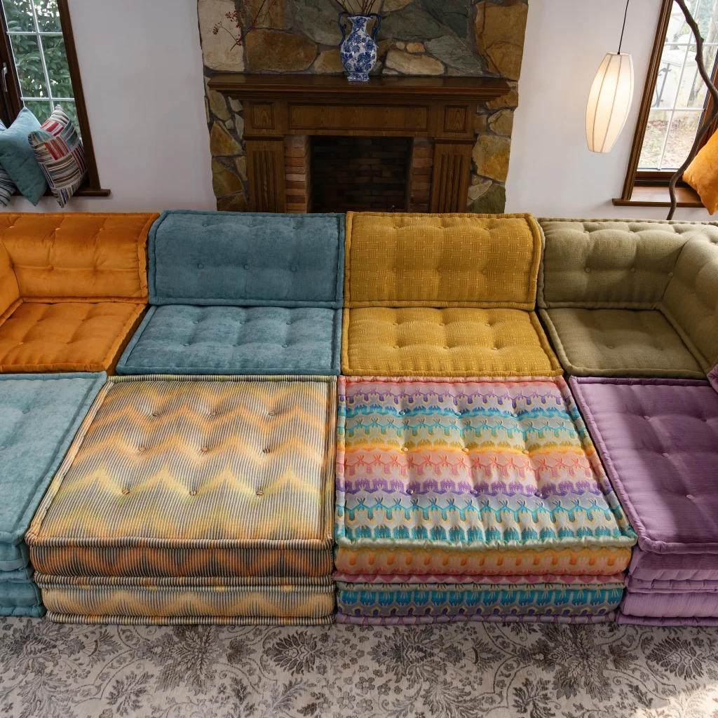 French Daybed Sofa: Glenn