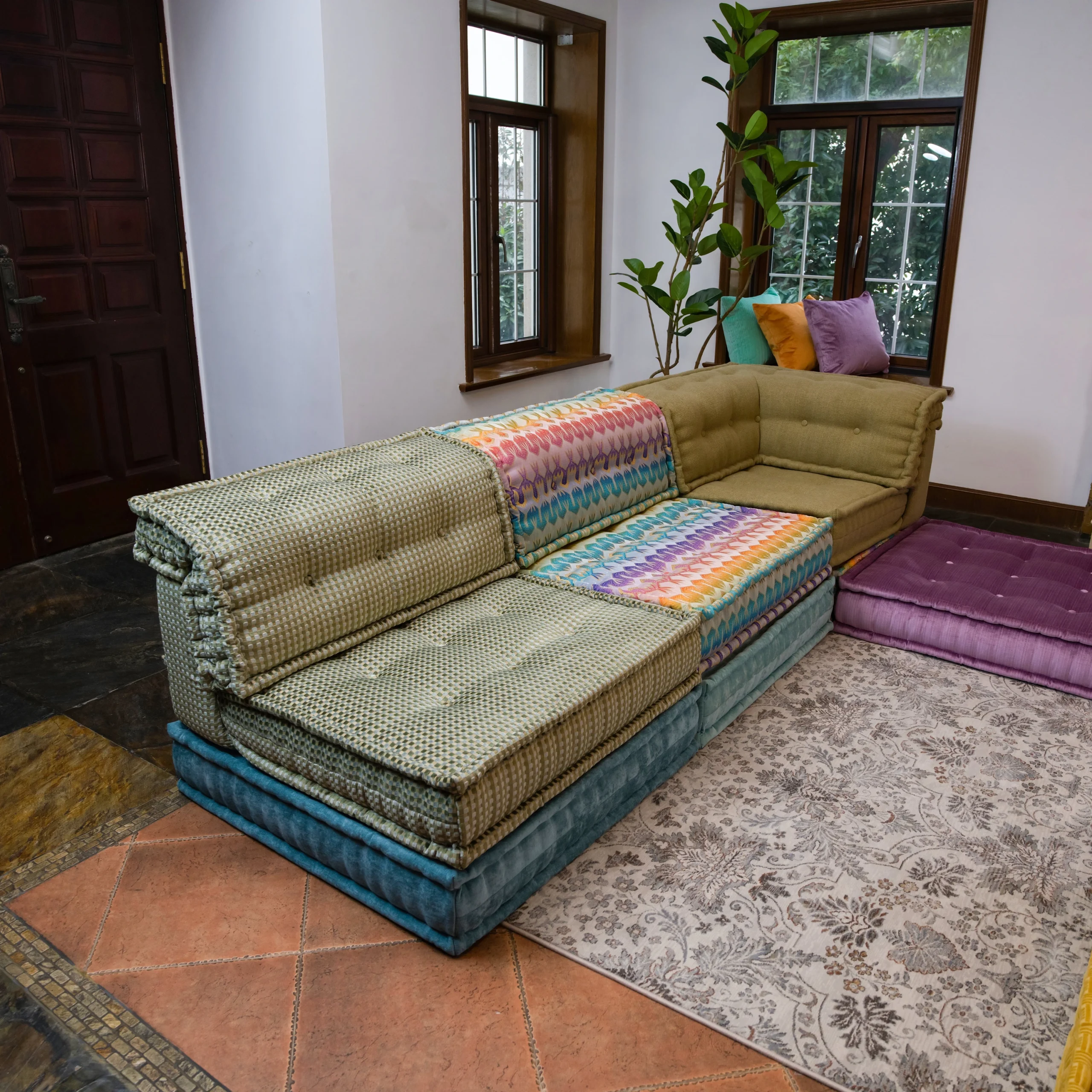 French Daybed Sofa: Becky