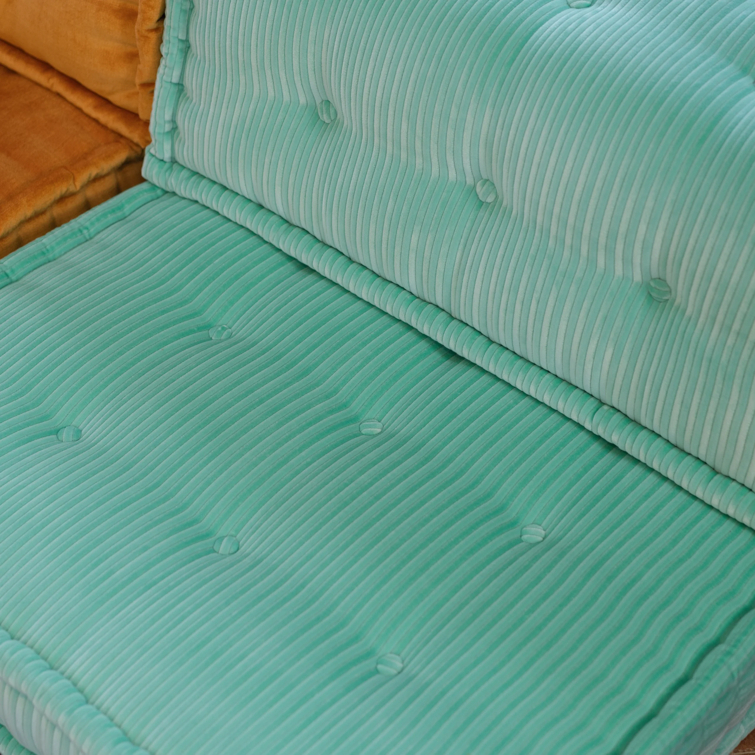 French Daybed Sofa: Becky