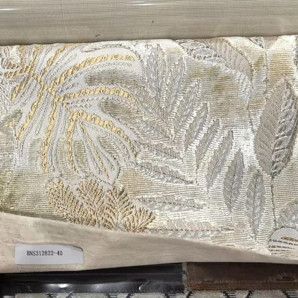 Fabric- Gorgeous Leaves 40