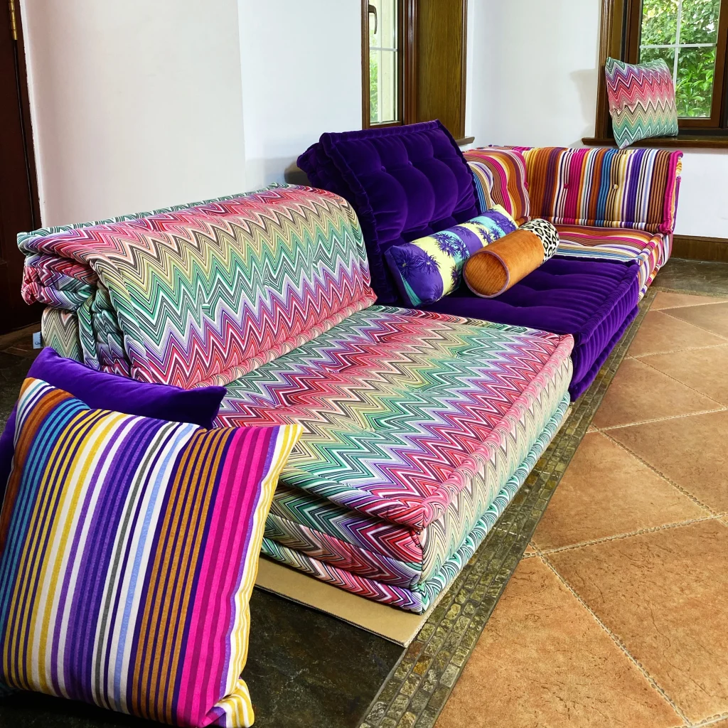French Daybed Sofa: Simon M